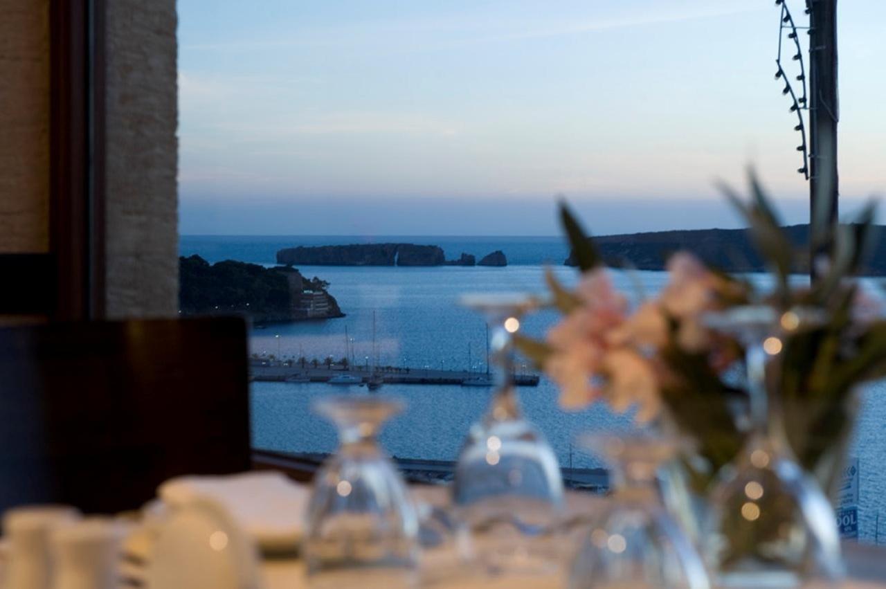 Tina'S House Aparthotel Pylos Exterior photo